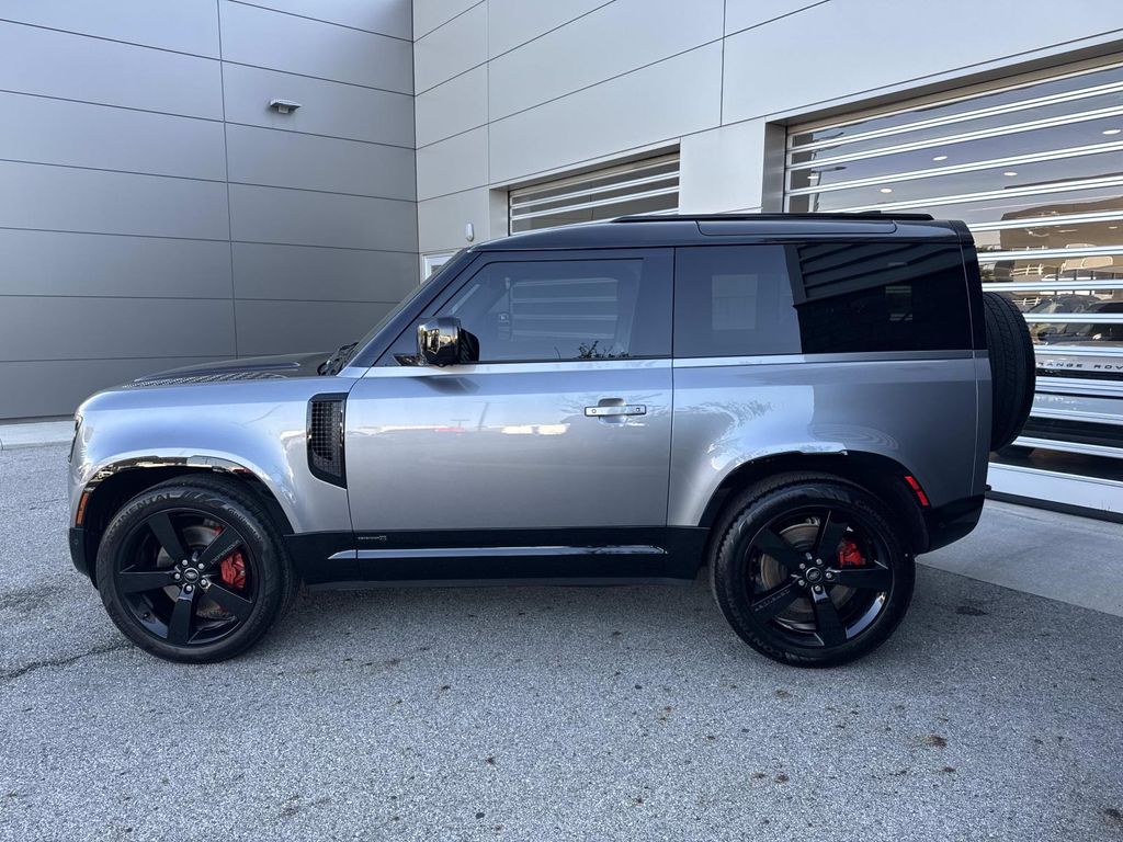 Certified Used 2023 Gray Land Rover X image 4
