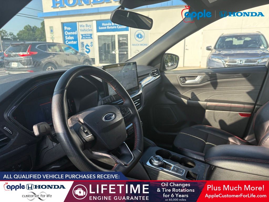 2024 Ford Escape ST-Line Select