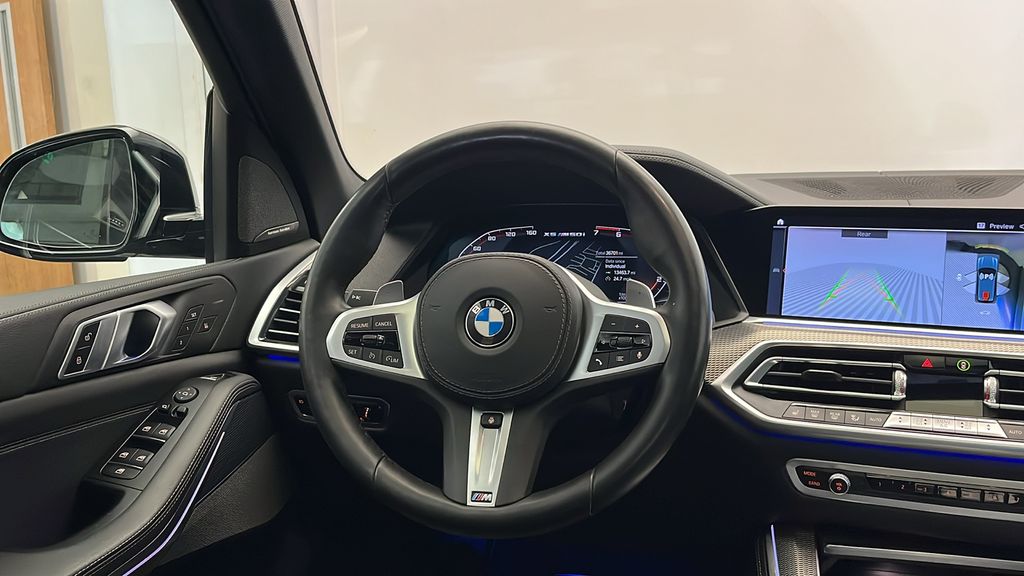 2020 BMW X5 M50i 25