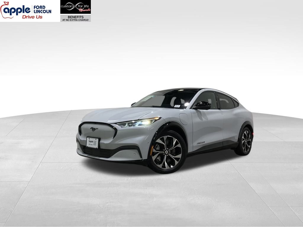 2022 Ford Mustang Mach-E Premium