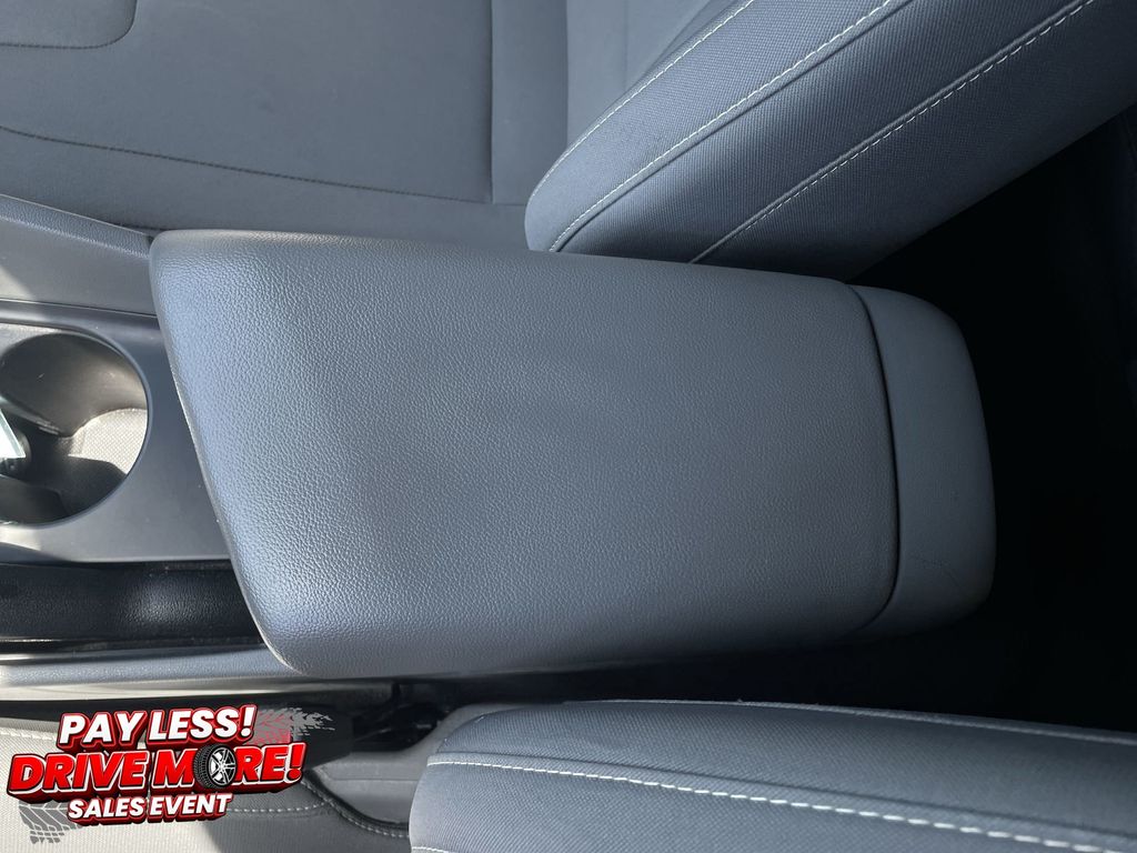 2021 Hyundai Elantra SEL - Photo 24