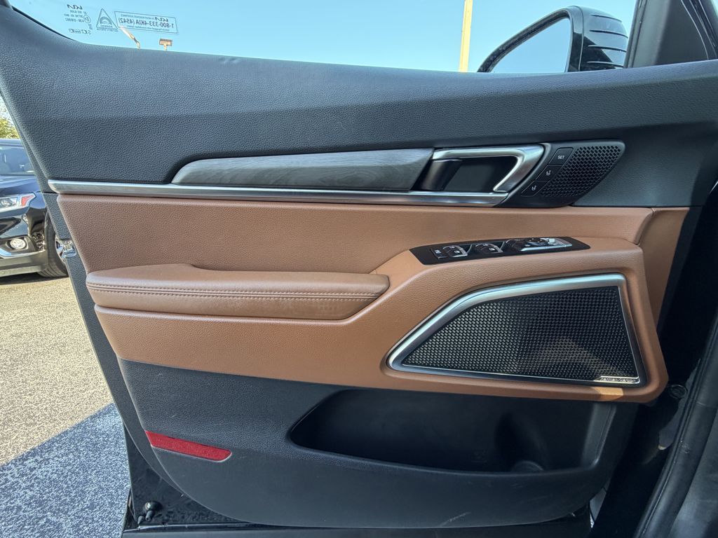 used 2023 Kia Telluride car, priced at $37,692