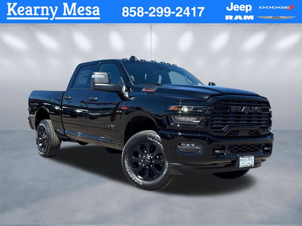 Diamond Black Crystal Pearlcoat 2026 RAM 2500 Pickup Truck Four-Wheel Drive 8-Speed Automatic