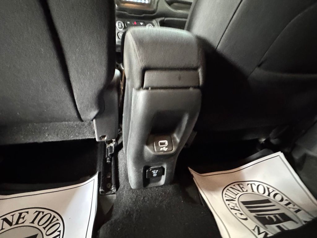 Used 2018 Jeep Renegade SUV
