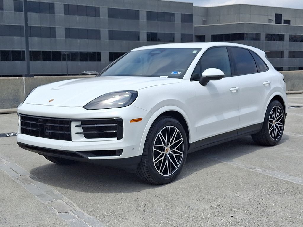 Thumbnail: 2026 Porsche Cayenne - 1