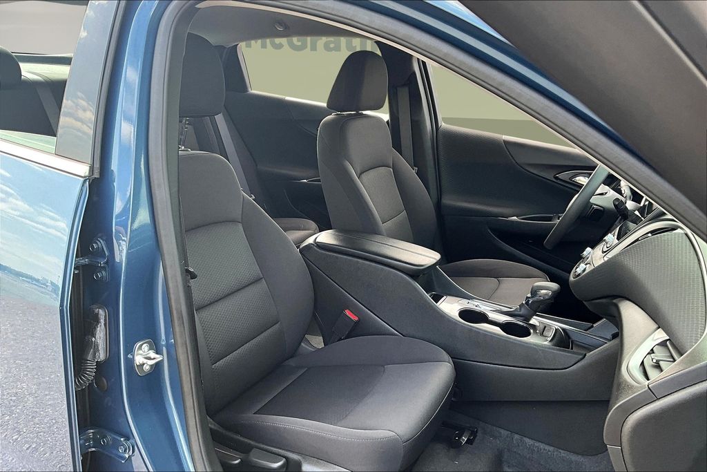 Certified Used 2024 Blue Chevrolet LT image 27