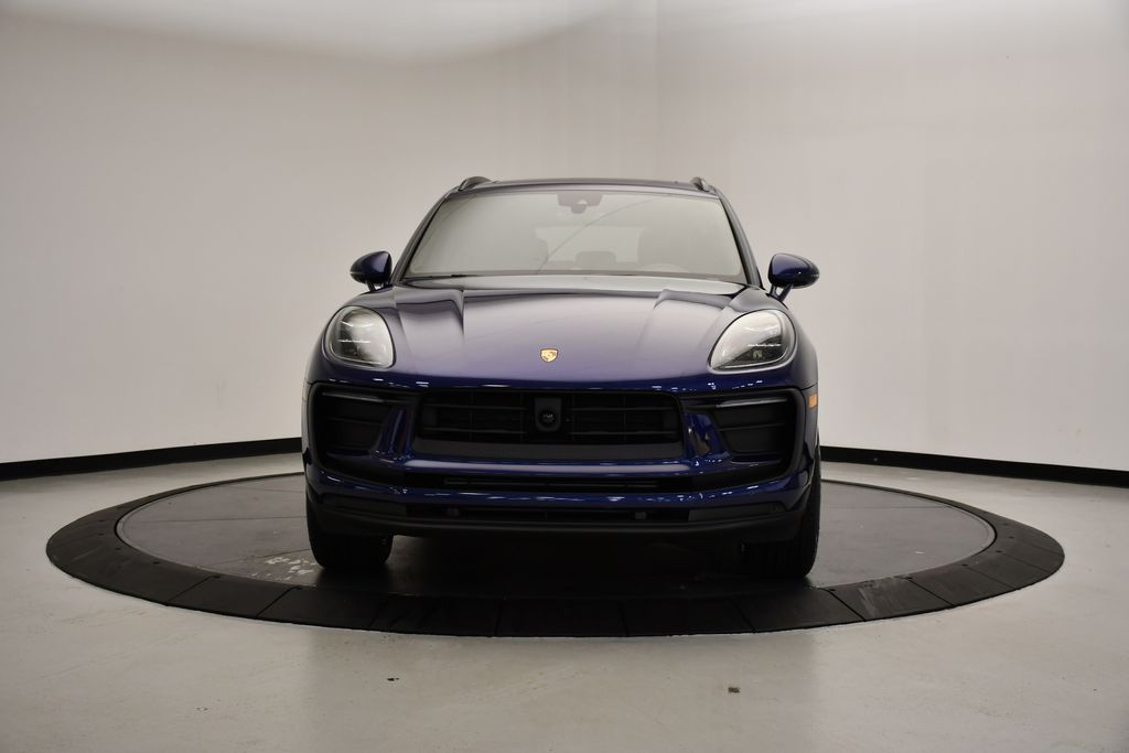 Thumbnail: 2025 Porsche Macan - 10