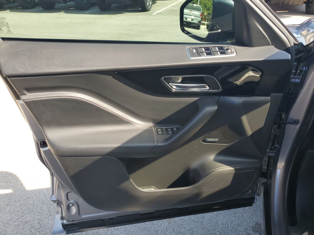 Used Car 2020 Jaguar F-pace  25t Checkered Flag For Sale Under $30,000 In Austin, Texas