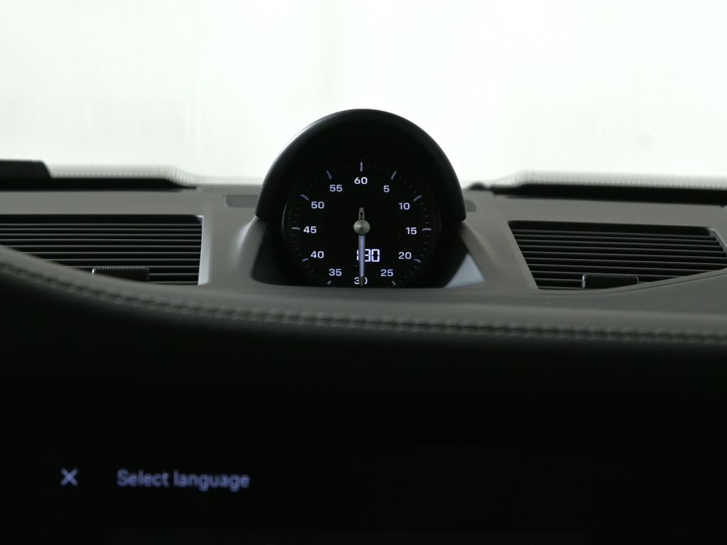 Thumbnail: 2026 Porsche 911 - 20