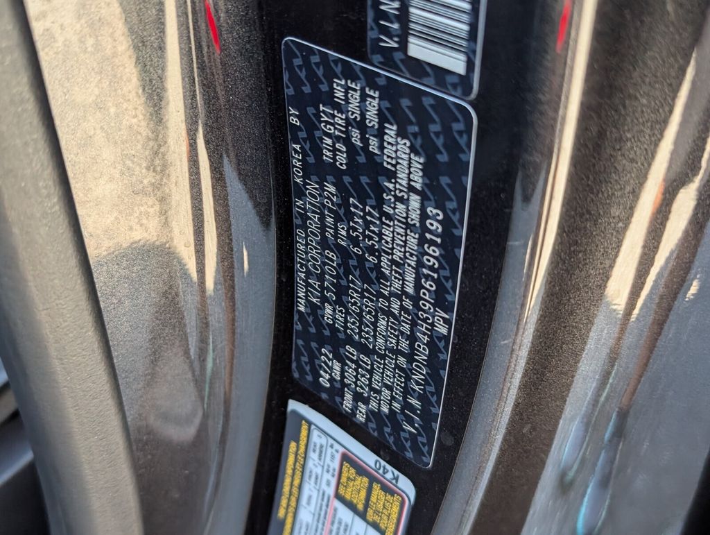 used 2023 Kia Carnival car, priced at $24,998