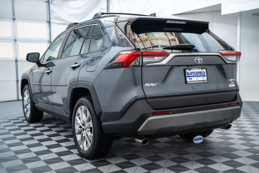 ToyotaRAV45