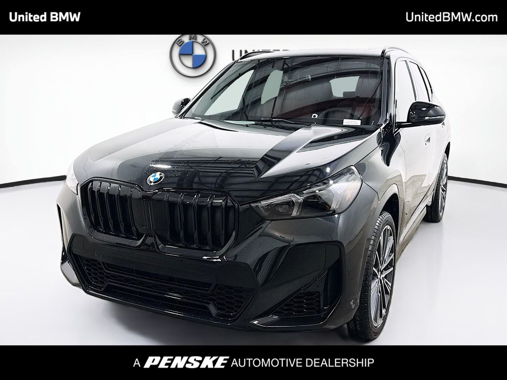 2026 BMW X1 28i's photo