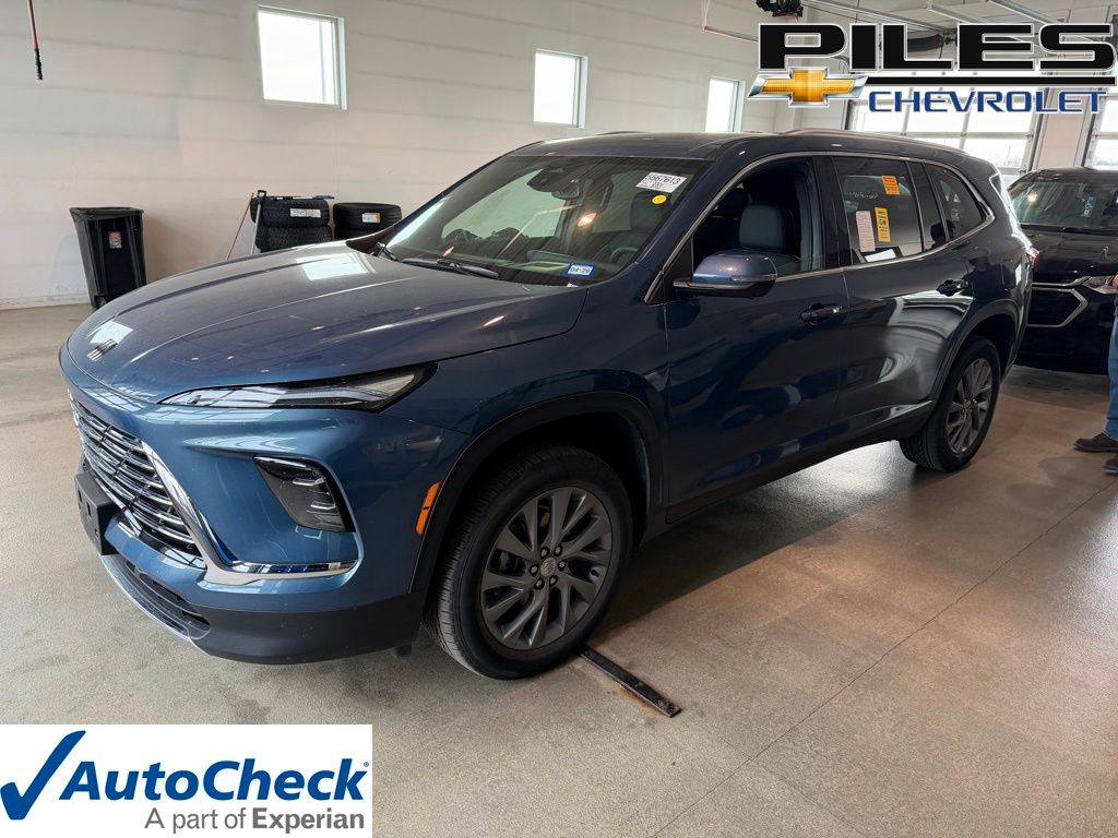 2025 Buick Enclave Preferred FWD