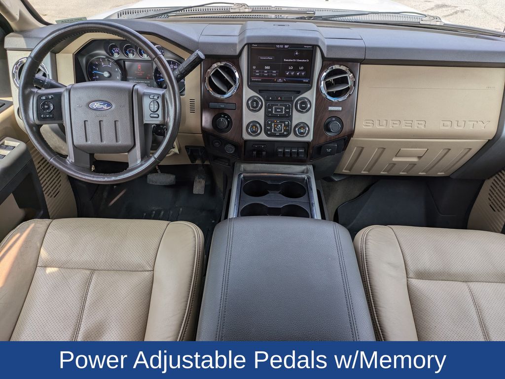 2016 Ford F-350 Super Duty LARIAT
