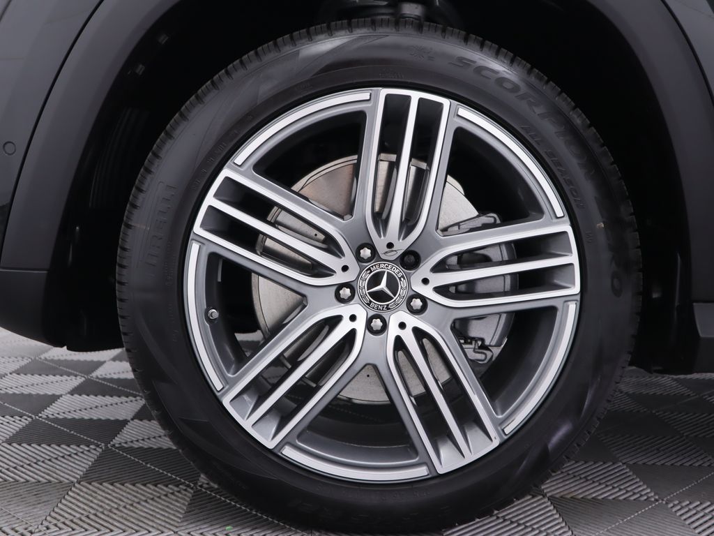 2024 Mercedes-Benz GLS 450 4MATIC 31