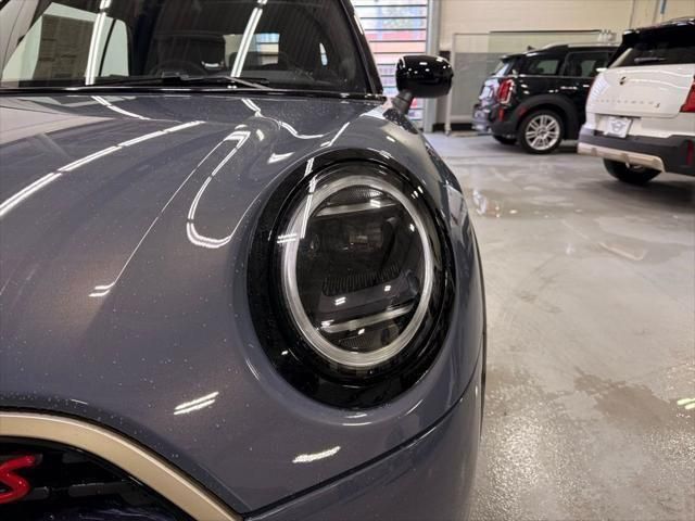 Thumbnail: 2026 MINI Cooper - 9