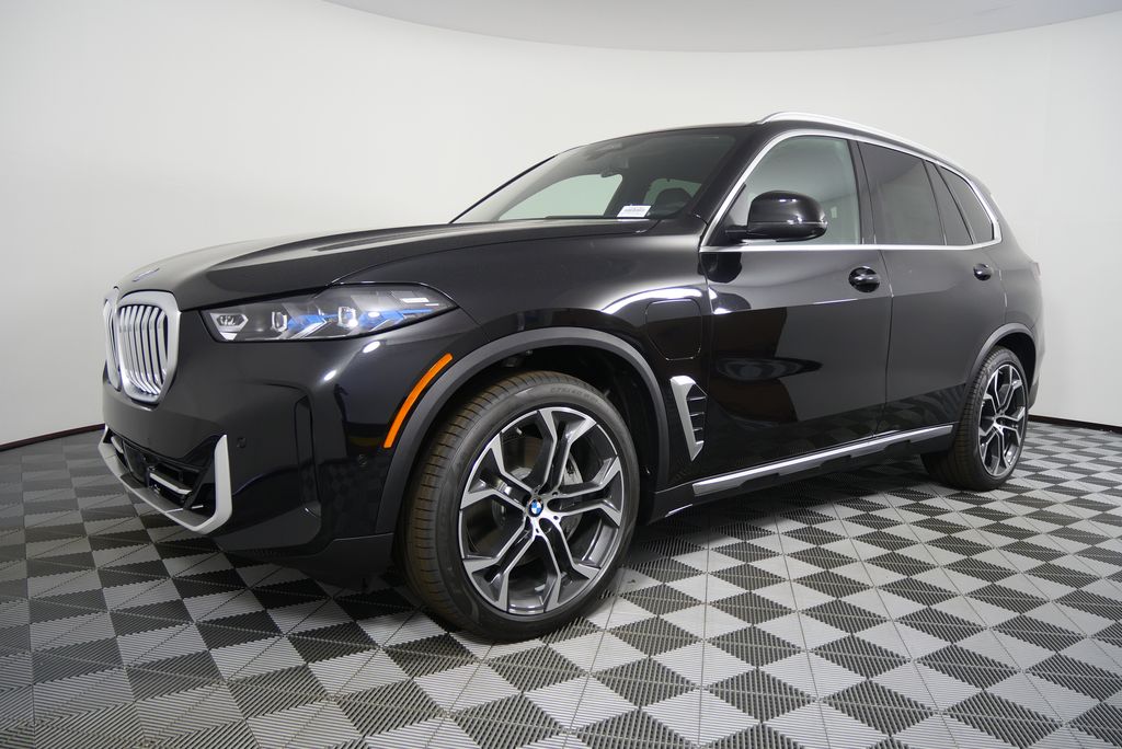 2026 BMW X5 xDrive50e 7