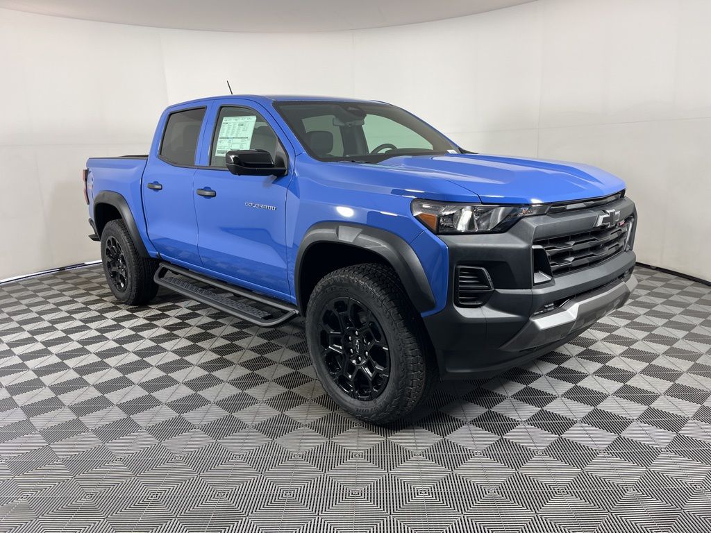 Thumbnail: 2026 Chevrolet Colorado - 6