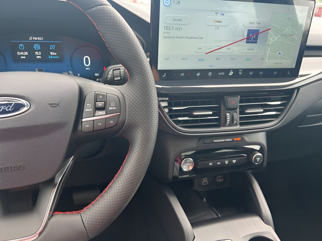 2025 Ford Escape Hybrid