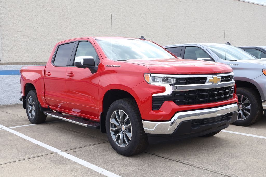 Thumbnail: 2026 Chevrolet Silverado 1500 - 9