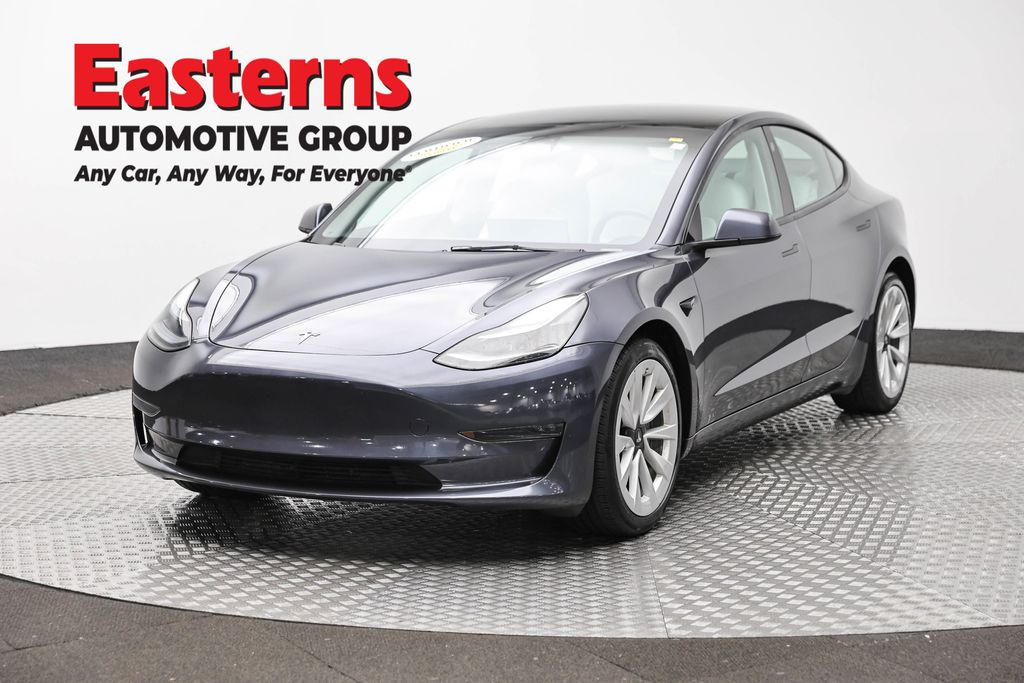 Gray 2023 Tesla Model 3 RWD Sedan Rear-Wheel Drive 1-Speed Automatic