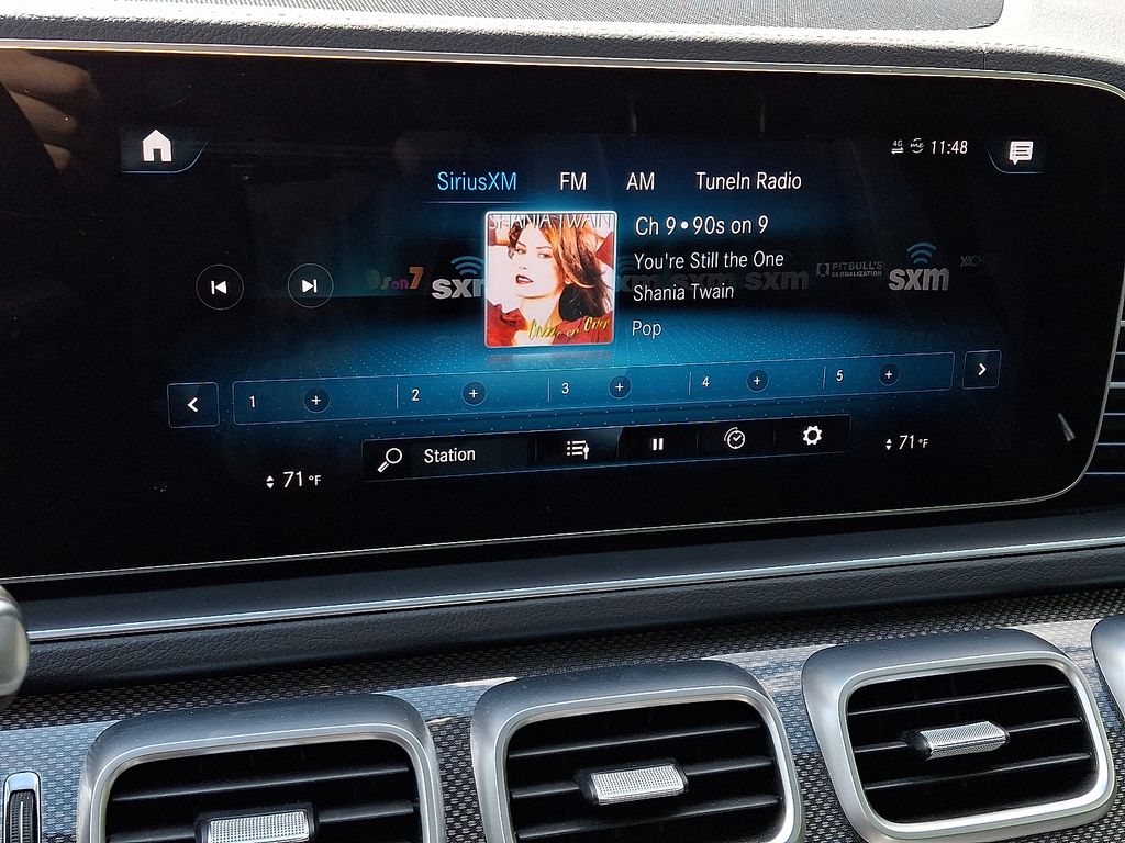 Thumbnail: 2022 Mercedes-Benz GLS - 19