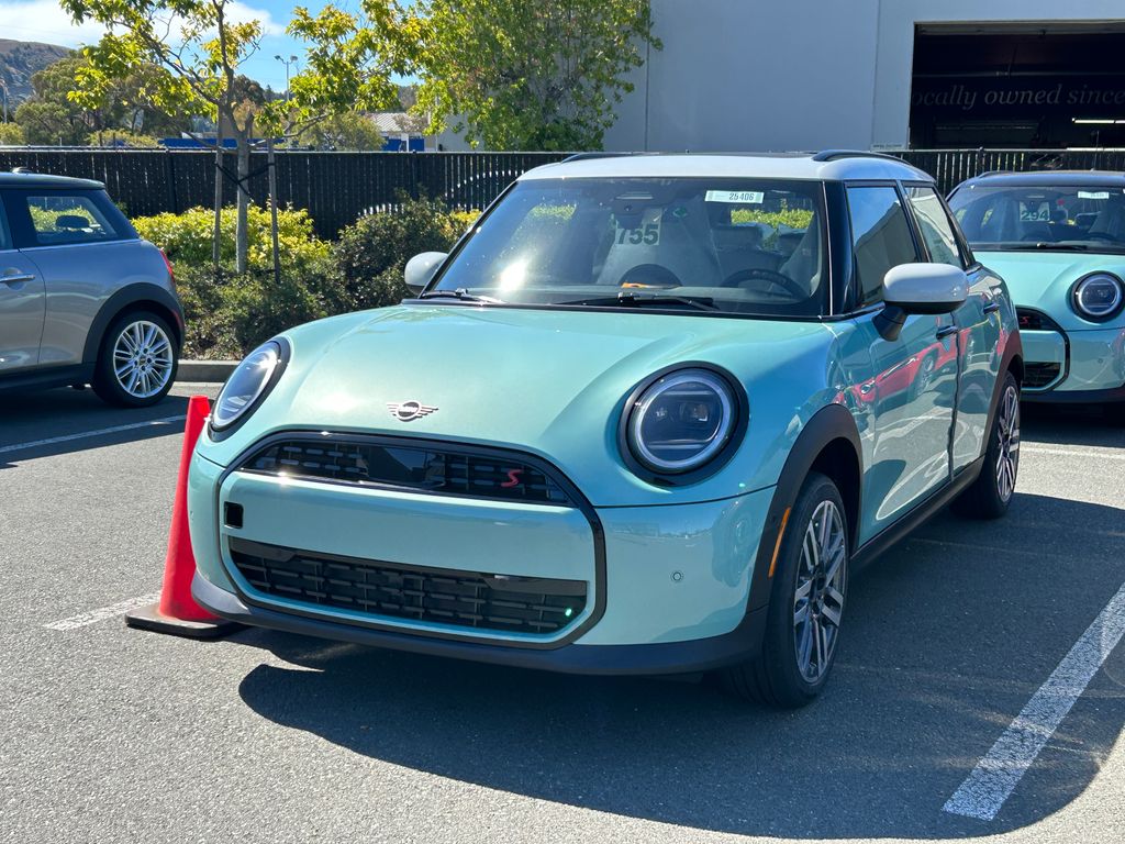 Thumbnail: 2025 MINI Cooper Hardtop - 2