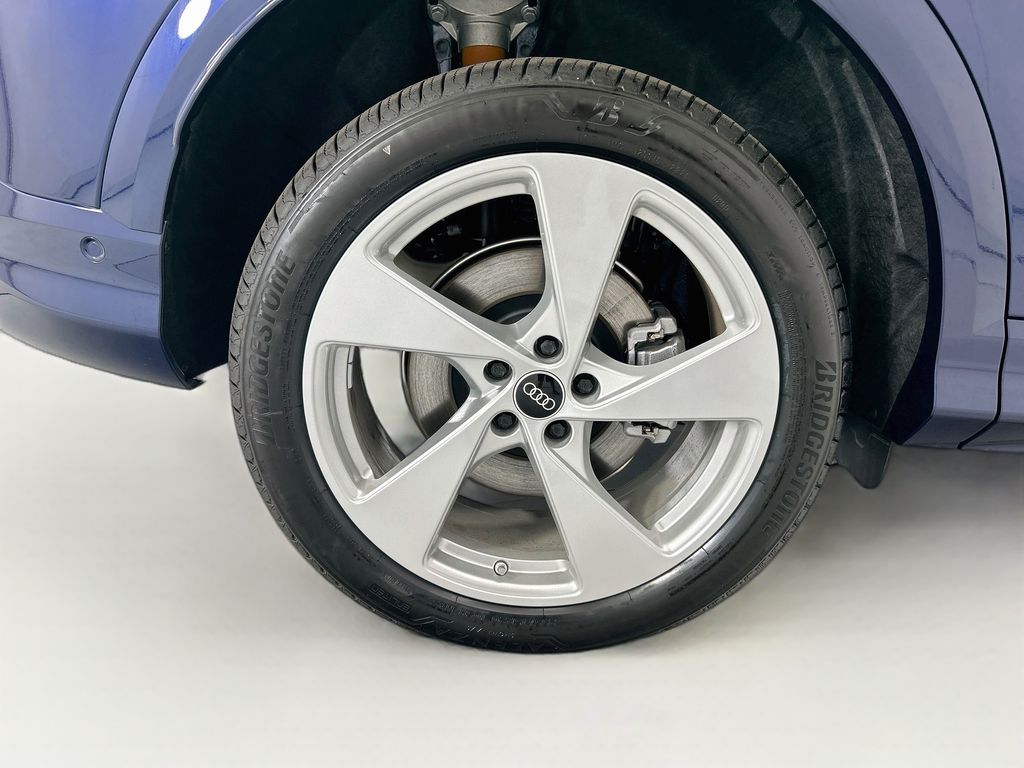 Thumbnail: 2026 Audi Q5 - 32