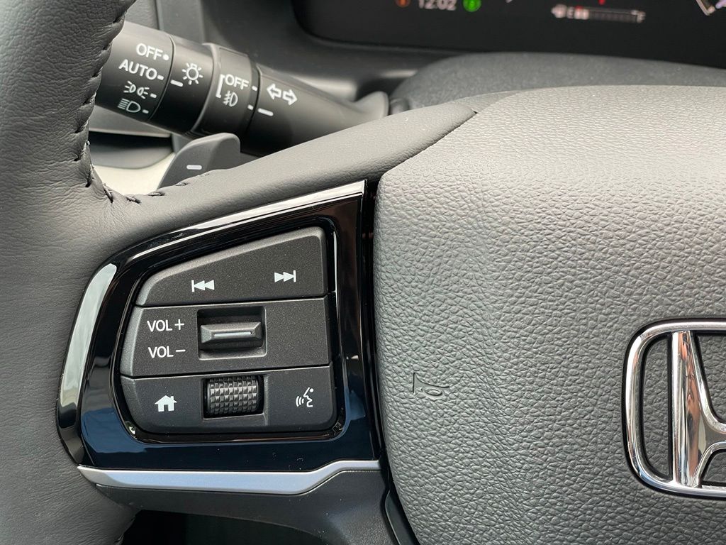 Thumbnail: 2026 Honda Odyssey - 15