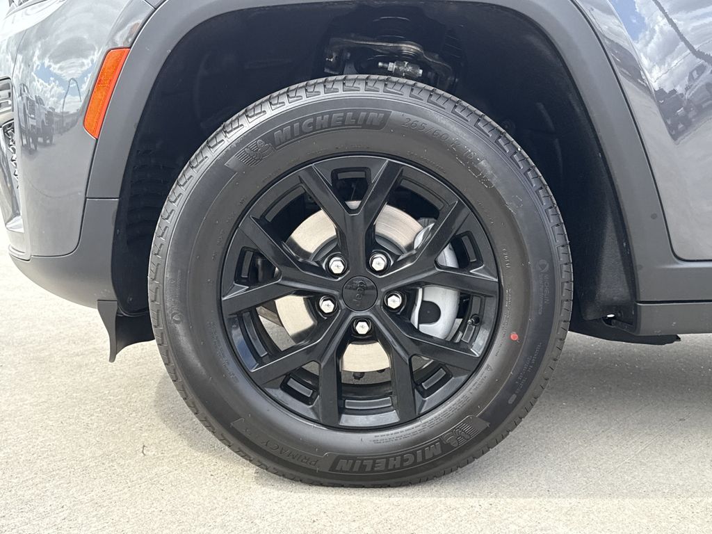 2026 Jeep Grand Cherokee Laredo Gray at Bayway Chrysler Dodge Jeep Ram