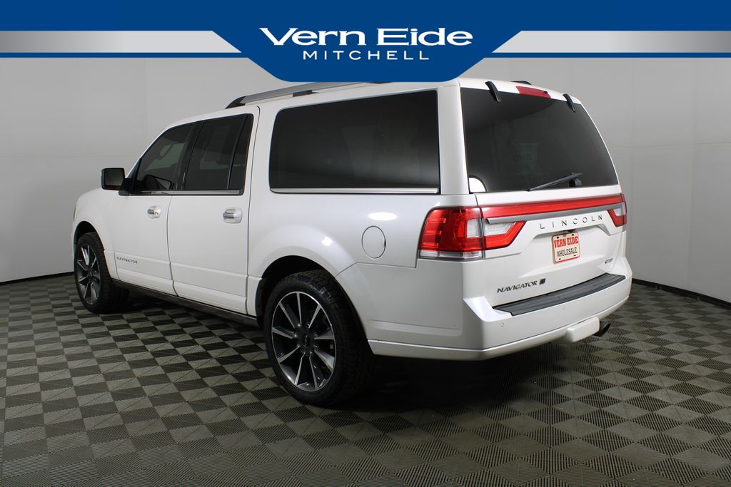 Used 2016 Lincoln Navigator L for sale in 