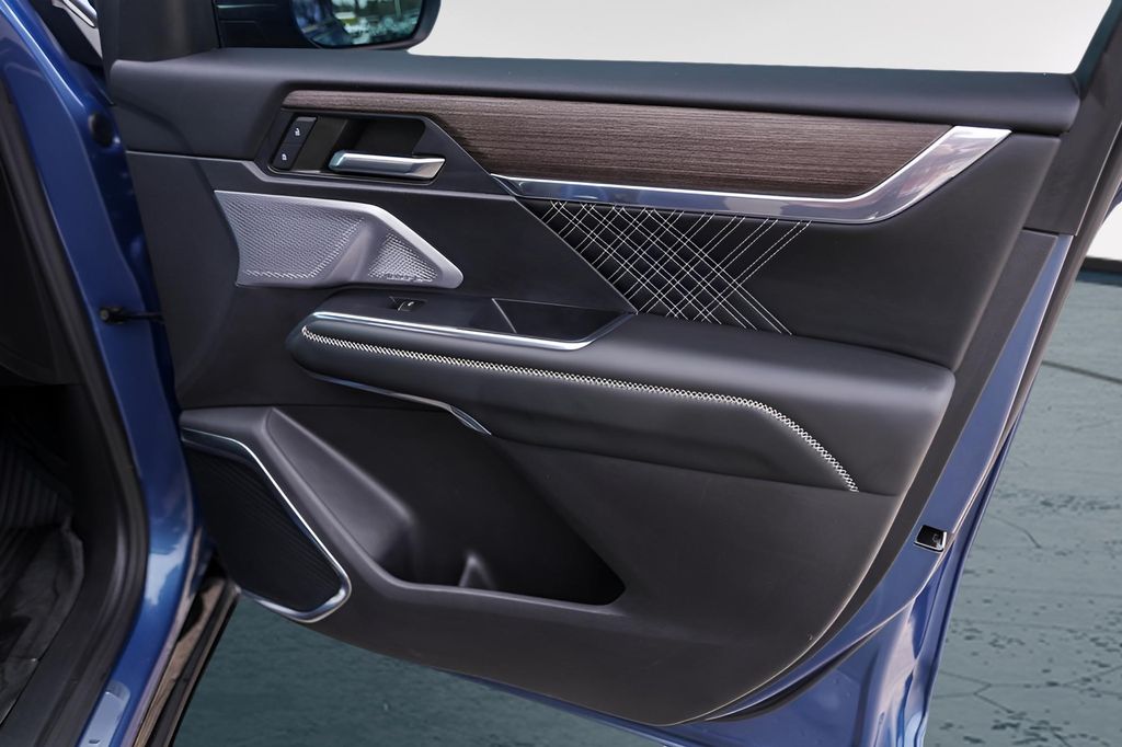 Used Car 2024 Gmc Acadia  Denali For Sale Under $50,000 In Austin, Texas