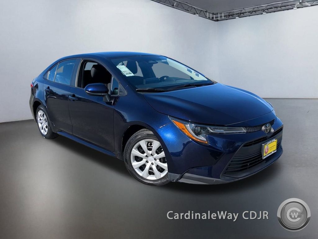 2023 Toyota Corolla LE FWD