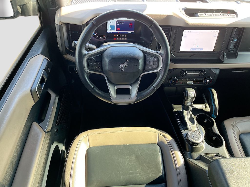 Used 2023 White Ford Wildtrak image 21