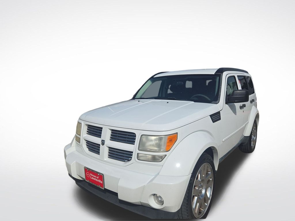 Bright White Clearcoat 2011 Dodge Nitro Heat RWD SUV / Crossover 4X2 4-Speed Automatic