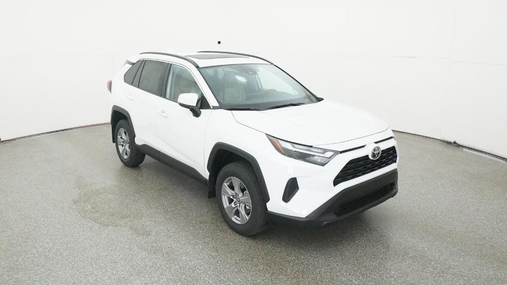 Thumbnail: 2025 Toyota RAV4 - 32