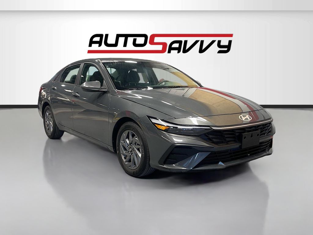 2024 Hyundai Elantra 2.0 SEL IVT's photo
