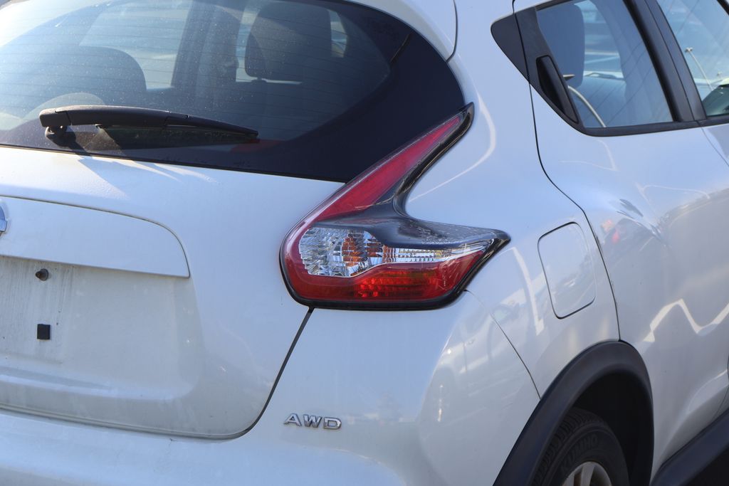 Thumbnail: 2015 Nissan Juke - 9