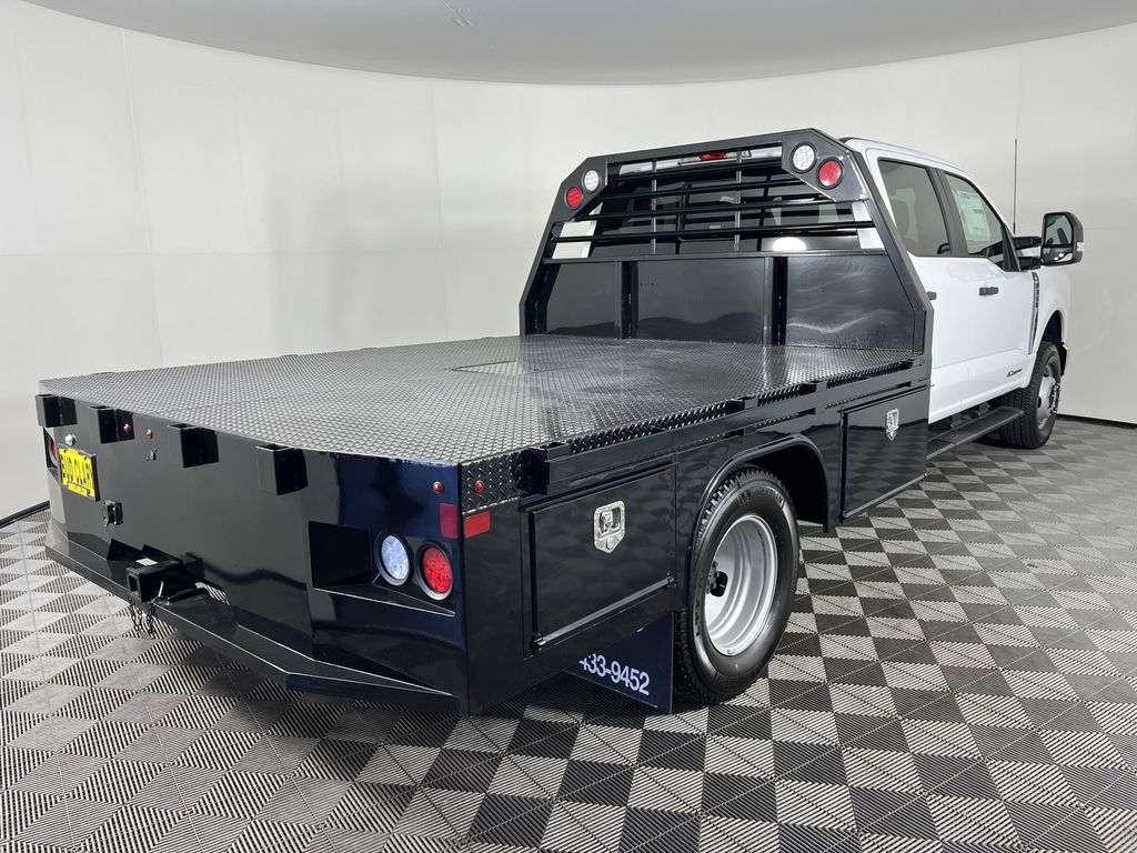 2025 Ford F-350 Crew Cab DRW 4WD Harbor Flatbed Truck for sale #9F0381 - photo 6