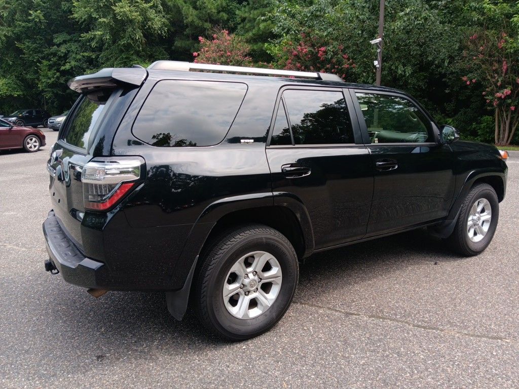 2023 Toyota 4Runner SR5 Premium 10