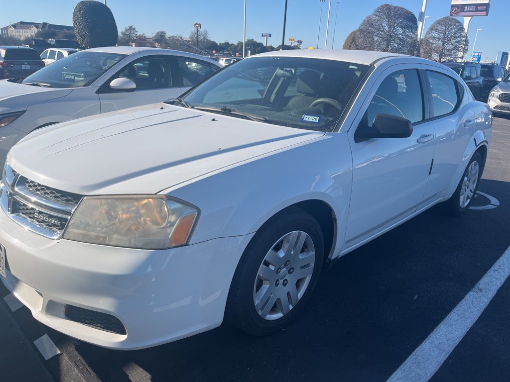 Thumbnail: 2011 Dodge Avenger - 6