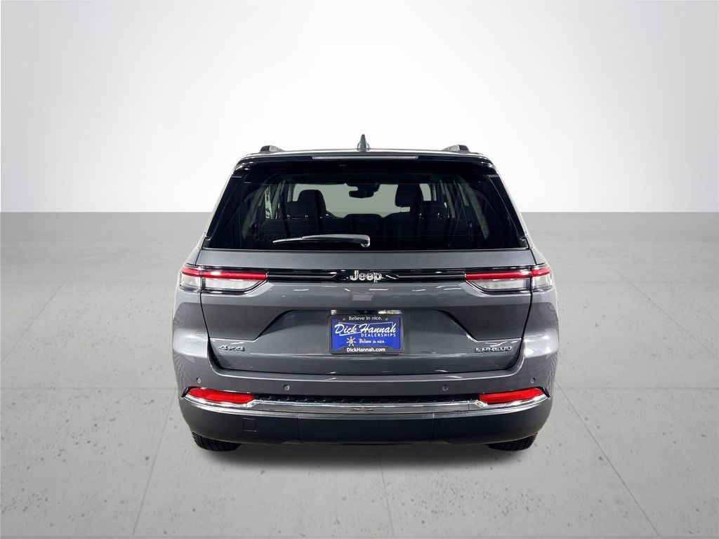2023 Jeep Grand Cherokee Laredo X