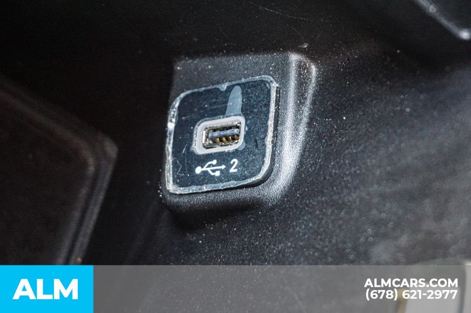 Used 2022 Black Jeep Overland image 44