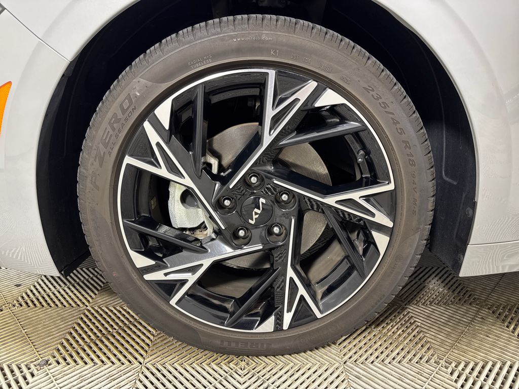 2025 Wolf Gray Kia K5 GT-Line FWD Sedan