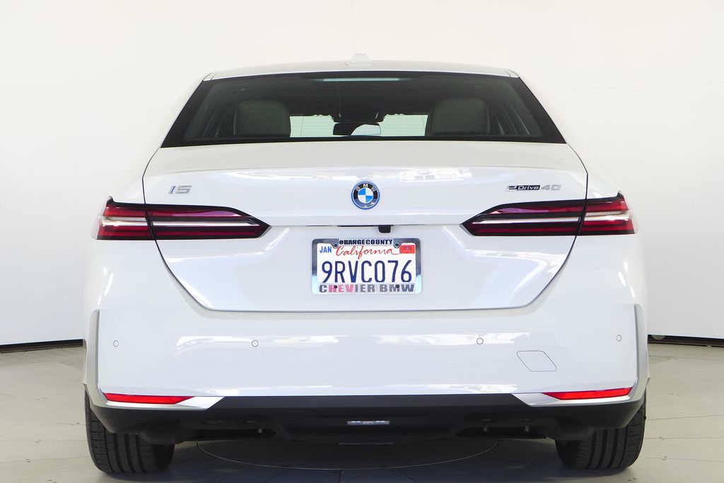Thumbnail: 2025 BMW i5 - 8