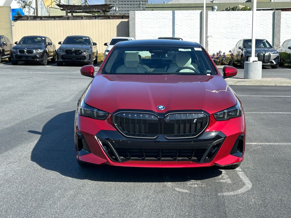 2025 BMW i5 eDrive40 8