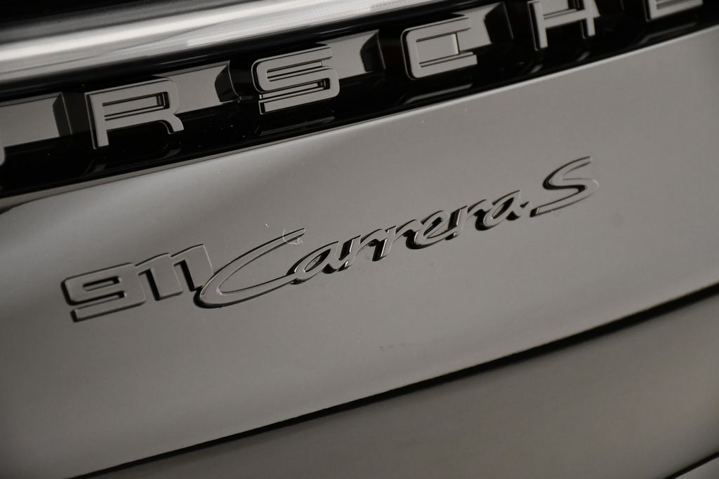 Thumbnail: 2024 Porsche 911 - 11