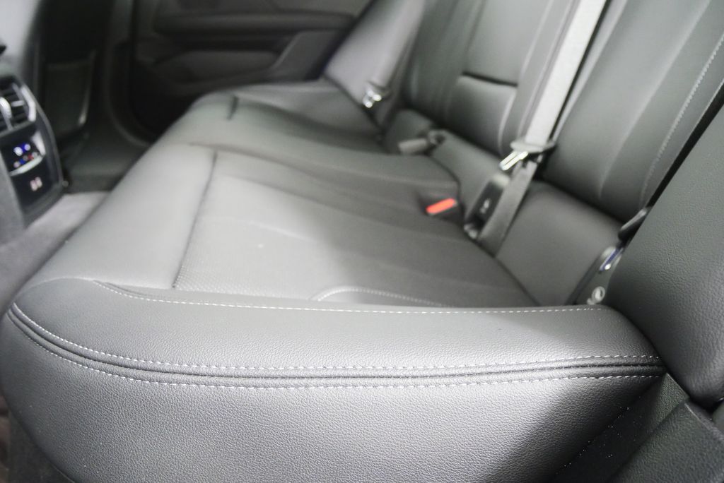 Thumbnail: 2023 BMW 4 Series - 14