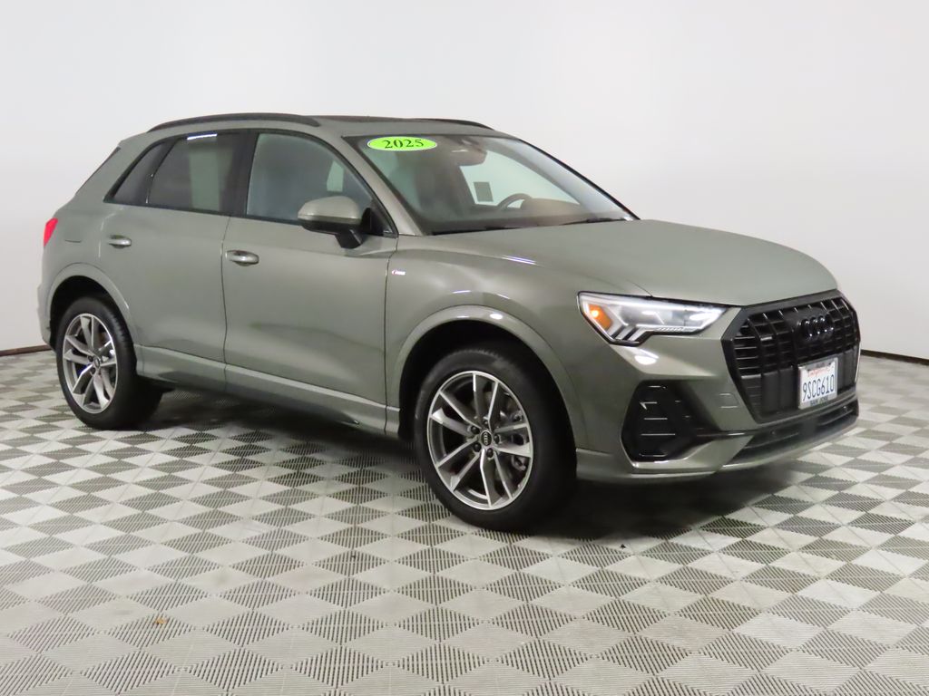 Thumbnail: 2025 Audi Q3 - 7