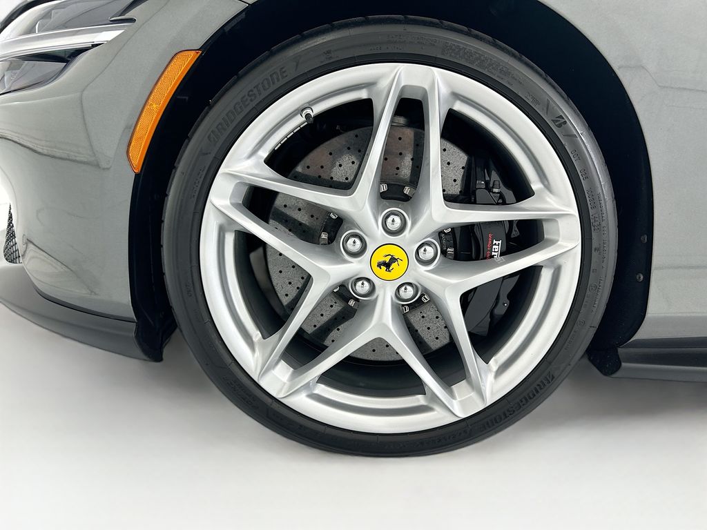 Thumbnail: 2023 Ferrari Roma - 29